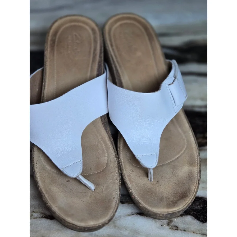 Clarks Artisan Womens White‎ Leather Thong Cork Wedge Sandals 11